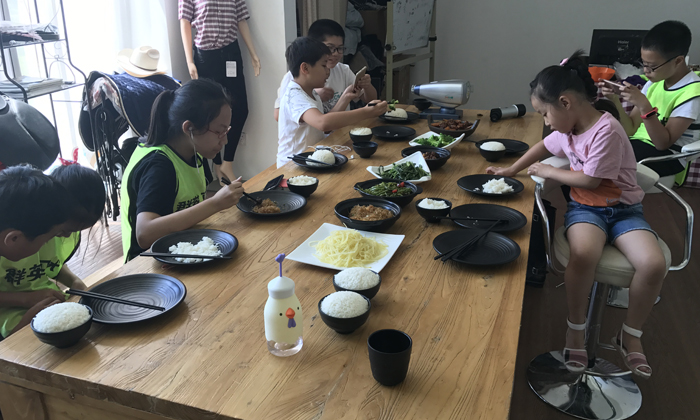 群英馬術夏令營聚餐