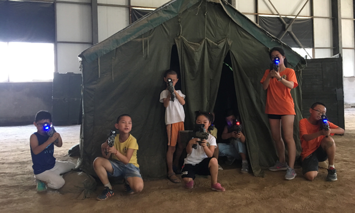 我們隊伍的軍事小基地