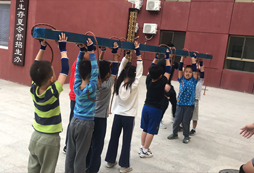 參加武術(shù)夏令營體會真真正正的功夫