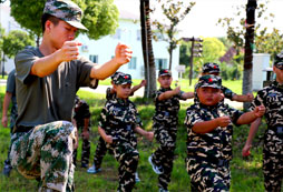 日照軍事夏令營(yíng)口碑怎么樣