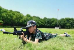 陜西軍事夏令營讓孩子在經(jīng)歷中蛻變！