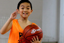 參加青島少兒夏令營對孩子進(jìn)行品格教育！