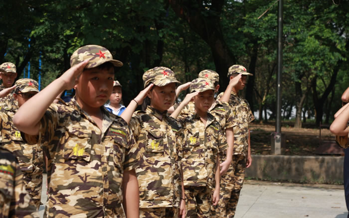 山東省內(nèi)軍事夏令營