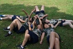 為什么現(xiàn)在上海軍旅夏令營(yíng)價(jià)格高？