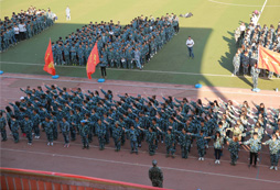 2017年上海軍訓(xùn)夏令營(yíng)4月份報(bào)名有優(yōu)惠