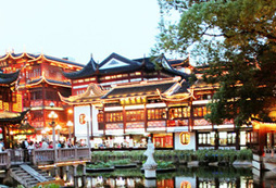 上海景點必去的上海城隍廟