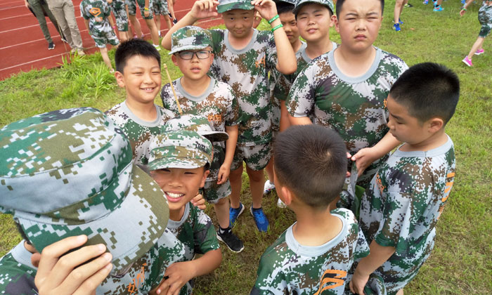 上海軍事夏令營(yíng)
