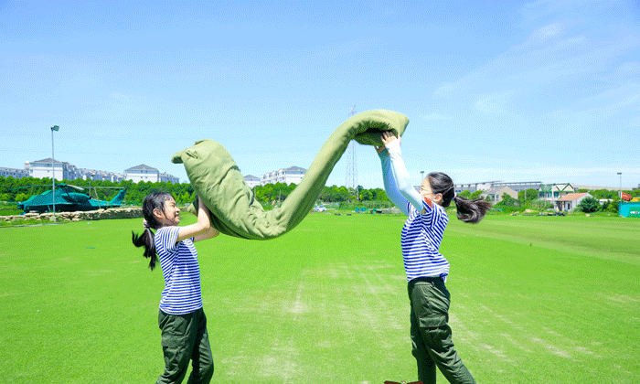 上海軍事夏令營費用.jpg