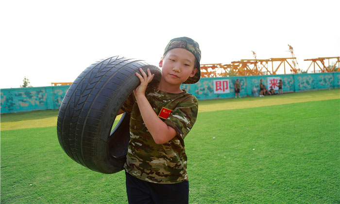 上海軍事夏令營(yíng).jpg