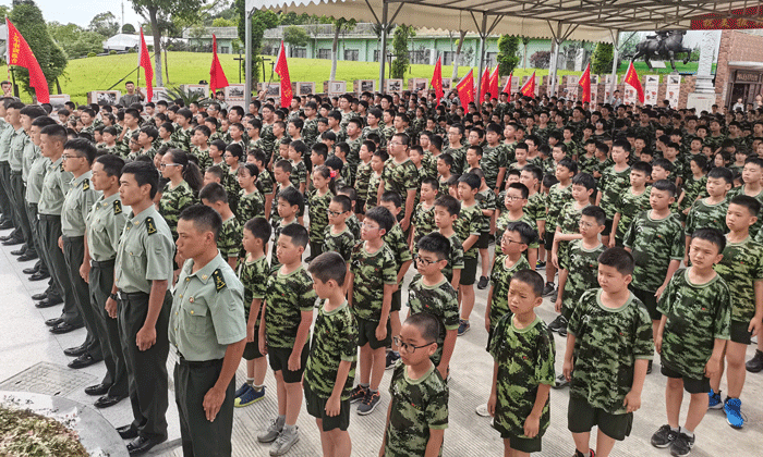 上海軍事.jpg