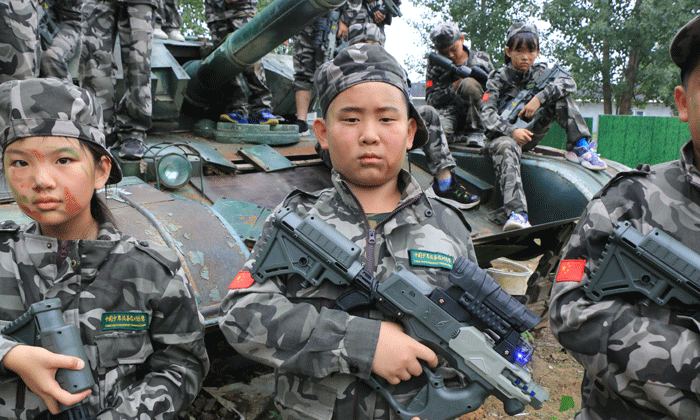 上海軍事夏令營.gif