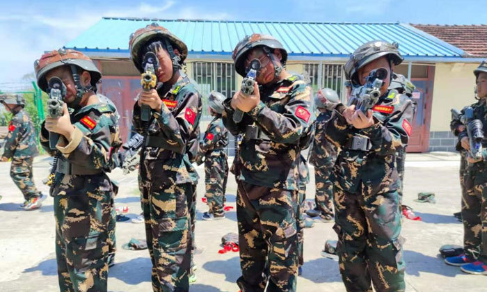 上海那個軍事夏令營好