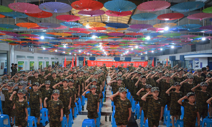 上海軍訓(xùn)夏令營哪家比較專業(yè)