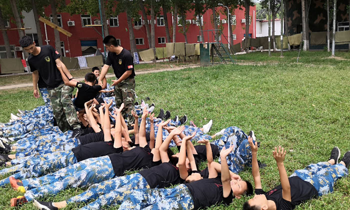 上海中小學(xué)夏令營有哪些活動特點？
