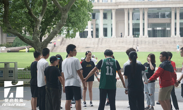 上海小學(xué)生夏令營哪個(gè)好