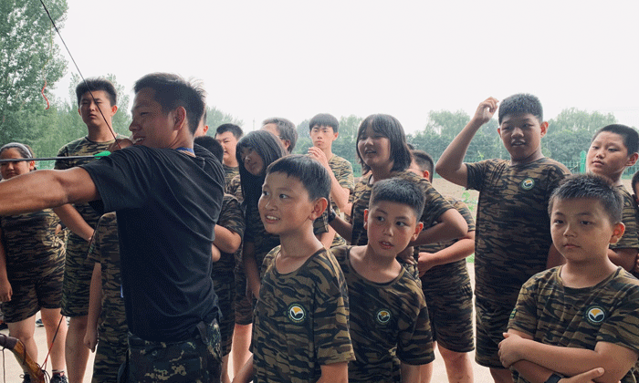 上海中學(xué)生夏令營推薦.gif