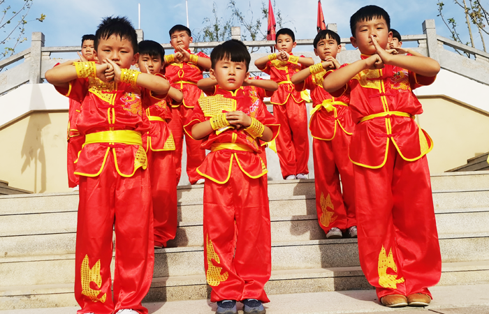 上海有哪些中學(xué)夏令營(yíng)