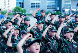 上饒中學(xué)生軍事夏令營讓孩子有哪些改變？