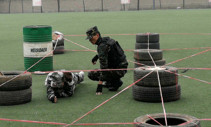 山西軍事夏令營(yíng)