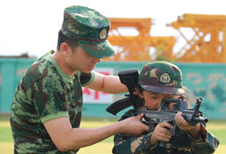 山西青少年軍事夏令營(yíng)一個(gè)給孩子們一個(gè)不一樣的假期