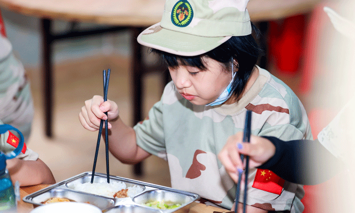 上海西點(diǎn)軍事夏令營(yíng)