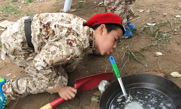 野外生存體驗(yàn)夏令營(yíng)