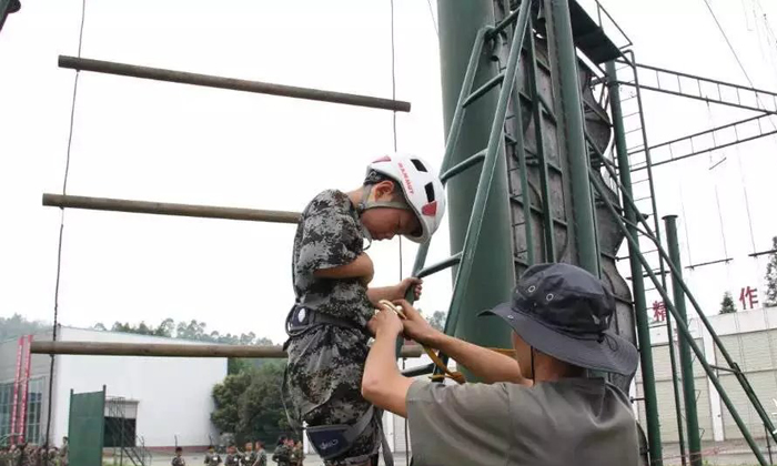 深圳軍事夏令營安全性怎么樣？.jpg
