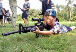 深圳軍事夏令營(yíng)幫助小學(xué)生六大提高