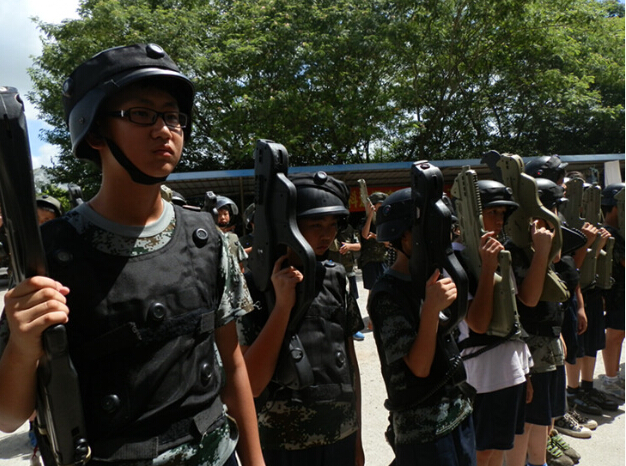 深圳特種兵夏令營