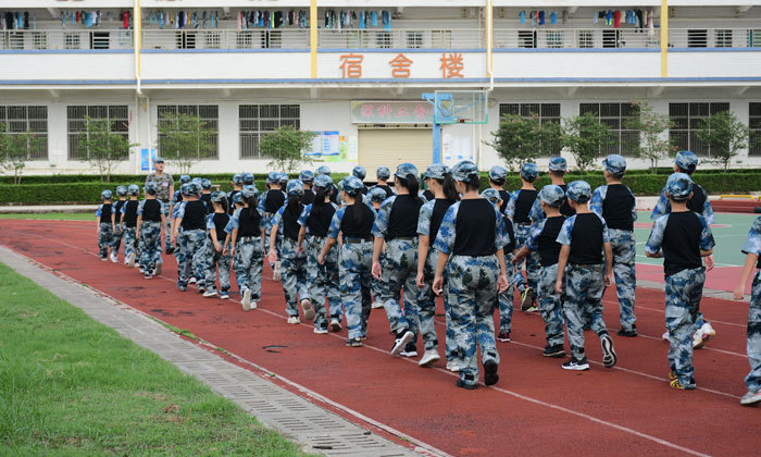 深圳兒童夏令營(yíng)哪家好