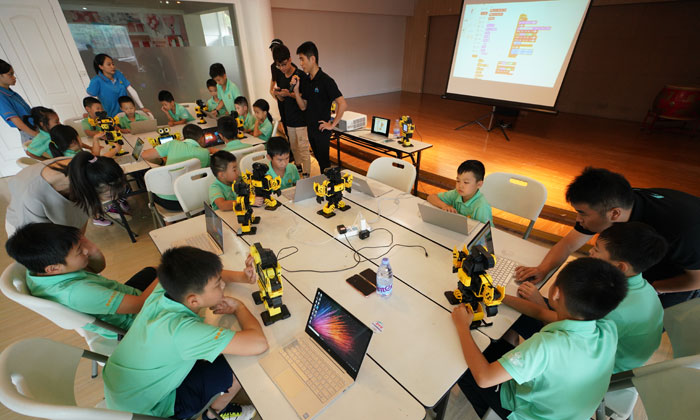 深圳青少年夏令營在哪里報名