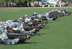 深圳軍事訓(xùn)練營(yíng)能讓學(xué)生有哪些收獲