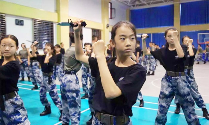 欒城軍訓(xùn)夏令營的價格