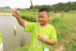 十堰生存夏令營(yíng)為青少年成長(zhǎng)指引方向