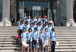 暑假出國(guó)游學(xué)對(duì)孩子的成長(zhǎng)有哪些意義