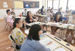 學(xué)員認(rèn)真聽課中