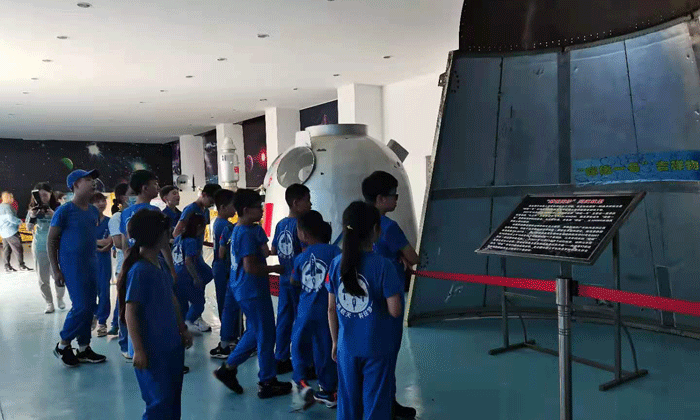 參加四川航空夏令營(yíng)有哪些需要注意的事項(xiàng)呢？.gif