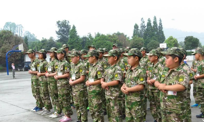 自強路軍事.jpg