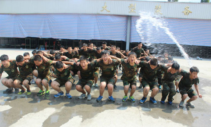 四川中學(xué)生軍事夏令營(yíng)有哪些