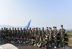 少年軍旅夏令營培養(yǎng)青少年的團隊精神