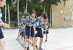 少年軍旅夏令營培養(yǎng)孩子合作競爭能力