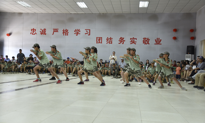 為何選擇中國(guó)少年軍旅夏令營(yíng)？