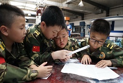 青少年軍事有哪些特色的課程？