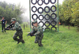 參加青少年軍事夏令營(yíng)有哪些好處？
