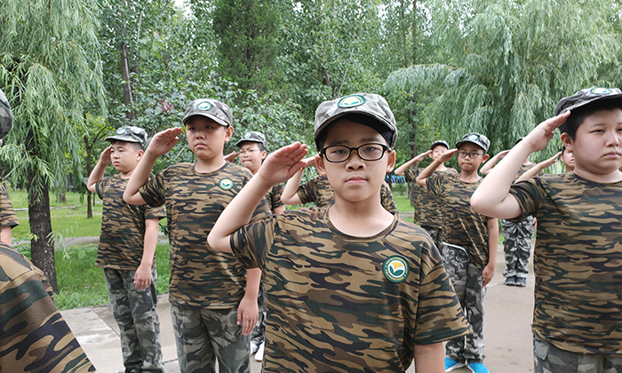 軍姿