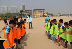 少年先鋒夏令營(yíng)給孩子不同的新奇體驗(yàn)
