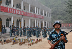 叛逆期的孩子該不該參加泰州軍事夏令營？