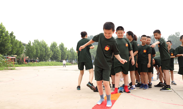 天津去哪里的軍訓(xùn)夏令營(yíng)好