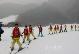 好的滑雪夏令營(yíng)機(jī)構(gòu)有哪些？