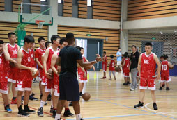 青少年體育夏令營加強孩子身體素質(zhì)